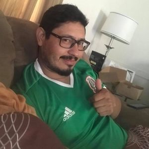 Meet your Posher, Adan